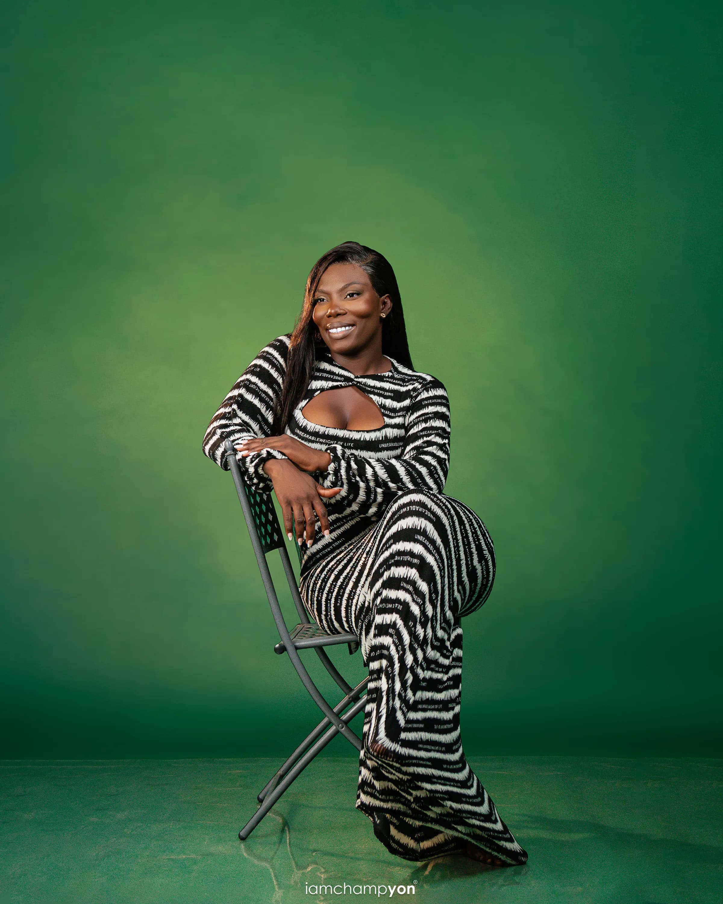 Jennifer — Studio par Champyon Pictures, Abidjan